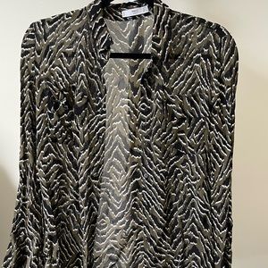 Mango printed button down with pockets